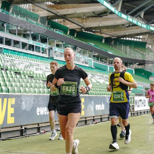 13.09.2026 - 21. swb-Marathon Bremen Michael Burmester http://msf.ph/oto/10430492 13.09.2026 13:03:50 Laufen im Stadion 209, 210, 488, 534, 565, 596, 725, 762, 881, 936, 940, 1014, 1343, 1373, 1456, 1458, 1460, 1479, 1611, 1649, 1653, 1771, 2223, 2276, 2364, 2369, 2421, 2430, 2434, 2452, 2513, 2625, 2779, 2851, 2872, 2891, 2900, 2910, 2934, 2957, 2977, 3028, 3114, 3135, 3217, 3258, 3360, 3402, 3419, 3425, 3454, 3460, 3496, 3510, 3521, 3576, 3579, 3585, 3597, 3618, 3796, 3846, 3852, 3859, 3893, 3909, 3938, 3970, 3983, 4077, 4133, 4506, 4558, 242 meine-sportfotos.de