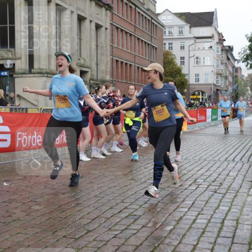 13.09.2026 - Kiel Lauf Yannick Fuchs http://msf.ph/oto/10430498 13.09.2026 11:13:15 Ziel 2696, 3882, 5472, 1168, 2827, 3622, 4461, 4899, 5027, 5061, 7065, 9799, 11369, 12193, 328, 2290, 2607, 4299, 6237, 8492, 9860, 10432, 11210, 11666, 12234, 1602, 2827, 3598, 5027, 9300, 9571, 11599, 12193, 12396 meine-sportfotos.de