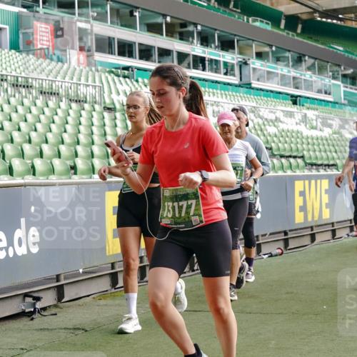 13.09.2026 - 21. swb-Marathon Bremen Michael Burmester http://msf.ph/oto/10430512 13.09.2026 13:27:57 Laufen im Stadion 111, 186, 220, 357, 364, 390, 478, 597, 726, 829, 833, 888, 925, 1079, 1220, 1298, 1325, 1412, 1496, 1608, 1700, 1741, 1769, 1958, 1961, 1984, 2236, 2273, 2309, 2365, 2388, 2404, 2428, 2472, 2502, 2507, 2542, 2574, 2582, 2593, 2725, 2743, 2748, 2875, 2876, 2923, 2965, 3045, 3050, 3061, 3073, 3084, 3154, 3184, 3219, 3540, 3589, 3592, 3694, 3756, 3826, 3853, 3885, 3907, 3978, 4108, 4238, 4457, 4660 meine-sportfotos.de
