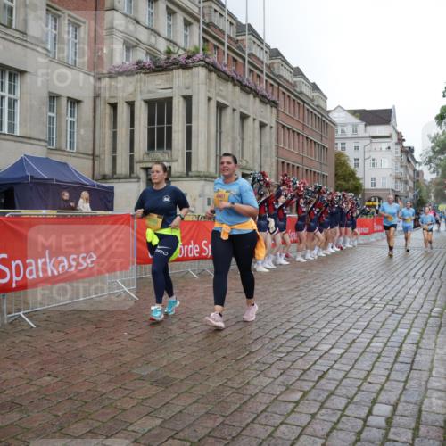 13.09.2026 - Kiel Lauf Yannick Fuchs http://msf.ph/oto/10430518 13.09.2026 11:13:17 Ziel 2696, 3882, 5472, 6237, 10432, 11666, 1168, 2827, 3622, 3882, 4461, 4899, 5061, 7065, 9799, 11369, 12193, 328, 2290, 2607, 4299, 8492, 9787, 9860, 11210, 12234, 1602, 2827, 3598, 4461, 4899, 5027, 9300, 11599, 12193, 12396 meine-sportfotos.de