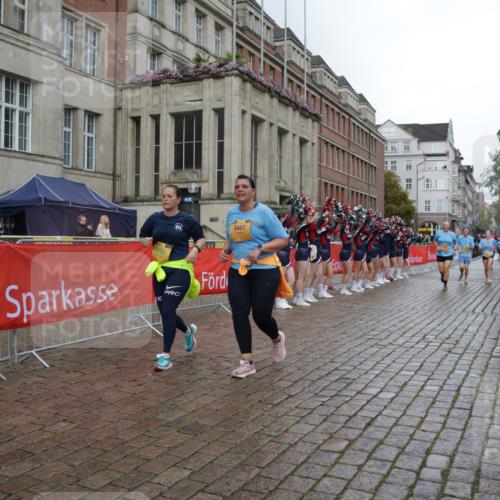 13.09.2026 - Kiel Lauf Yannick Fuchs http://msf.ph/oto/10430521 13.09.2026 11:13:17 Ziel 2696, 3882, 5472, 6237, 10432, 11666, 1168, 2827, 3622, 3882, 4461, 4899, 5061, 7065, 9799, 11369, 12193, 328, 2290, 2607, 4299, 8492, 9787, 9860, 11210, 12234, 1602, 2827, 3598, 4461, 4899, 5027, 9300, 11599, 12193, 12396 meine-sportfotos.de