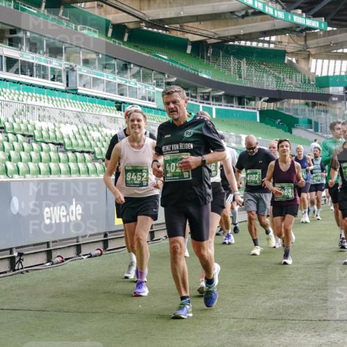 13.09.2026 - 21. swb-Marathon Bremen Michael Burmester http://msf.ph/oto/10430639 13.09.2026 13:28:06 Laufen im Stadion 111, 186, 220, 357, 364, 390, 478, 597, 726, 829, 888, 925, 1079, 1220, 1298, 1325, 1412, 1496, 1608, 1700, 1741, 1769, 1777, 1958, 1961, 1984, 2236, 2309, 2365, 2388, 2404, 2472, 2502, 2507, 2542, 2574, 2582, 2593, 2725, 2743, 2748, 2868, 2875, 2876, 2923, 2991, 3045, 3050, 3061, 3073, 3084, 3154, 3184, 3219, 3540, 3589, 3592, 3595, 3694, 3756, 3798, 3826, 3853, 3885, 3907, 3978, 3987, 4108, 4238, 4457, 4660 meine-sportfotos.de