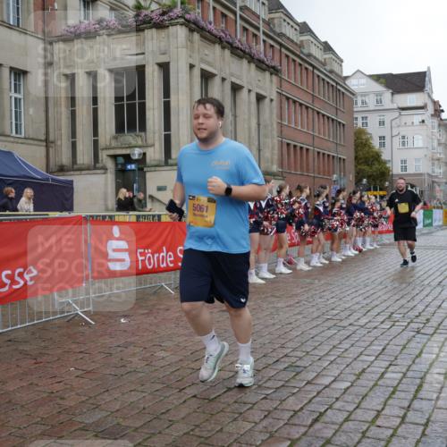 13.09.2026 - Kiel Lauf Yannick Fuchs http://msf.ph/oto/10430640 13.09.2026 11:13:33 Ziel 328, 2290, 2607, 4299, 8492, 9787, 9860, 11210, 12234, 2696, 3882, 5061, 5472, 6237, 10432, 11369, 11666, 4575, 8831, 9552, 9553, 10660, 1168, 3622, 5061, 7065 meine-sportfotos.de