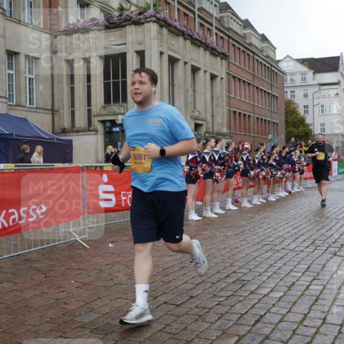 13.09.2026 - Kiel Lauf Yannick Fuchs http://msf.ph/oto/10430645 13.09.2026 11:13:33 Ziel 328, 2290, 2607, 4299, 8492, 9787, 9860, 11210, 12234, 2696, 3882, 5061, 5472, 6237, 10432, 11369, 11666, 4575, 8831, 9552, 9553, 10660, 1168, 3622, 5061, 7065 meine-sportfotos.de