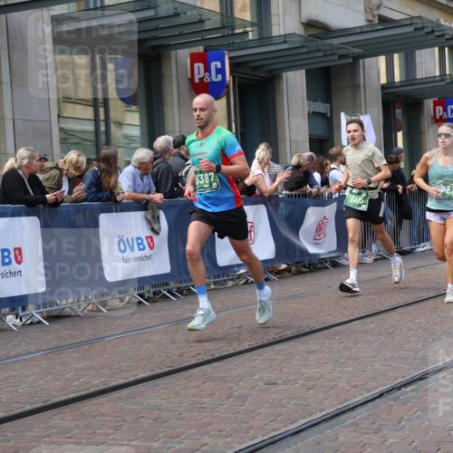 13.09.2026 - 21. swb-Marathon Bremen Strokosch-Dieckow http://msf.ph/oto/10430665 13.09.2026 13:10:35 Ziel 335, 384, 697, 1385, 1498, 2021, 2347, 2759, 4023, 4475, 4571, 5066, 5079, 5155, 5168, 5314, 5387, 5648, 6471, 6657, 7115, 7136, 8183, 9410, 9622, 9659, 13248, 604, 640, 1181, 1277, 1554, 2605, 3959, 4727, 5152, 5532, 5620, 5648, 6267, 7881, 8033, 8064, 8709 meine-sportfotos.de