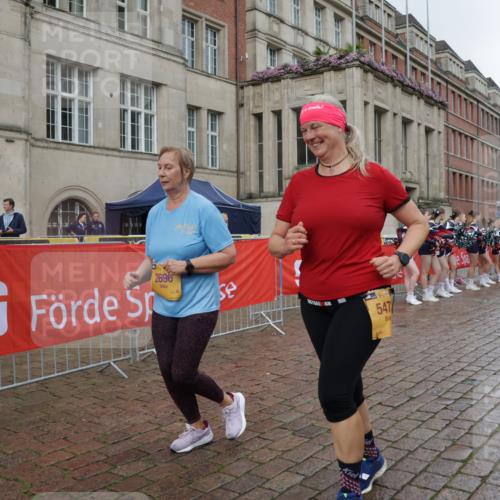 13.09.2026 - Kiel Lauf Yannick Fuchs http://msf.ph/oto/10430690 13.09.2026 11:13:44 Ziel 4575, 8831, 9552, 9553, 9787, 10660, 328, 2290, 2607, 2696, 4299, 5472, 6237, 8492, 9860, 10432, 11210, 11666, 12234, 2696, 3882, 5472, 11369 meine-sportfotos.de