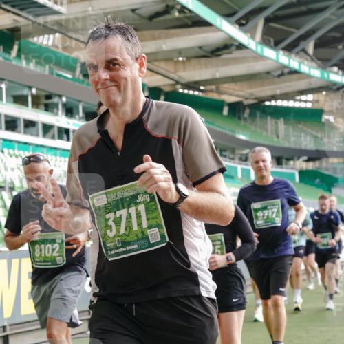 13.09.2026 - 21. swb-Marathon Bremen Michael Burmester http://msf.ph/oto/10430704 13.09.2026 13:28:10 Laufen im Stadion 111, 186, 220, 357, 364, 478, 597, 726, 829, 888, 925, 1079, 1220, 1298, 1325, 1412, 1496, 1608, 1700, 1741, 1769, 1777, 1958, 1961, 1984, 2236, 2309, 2365, 2388, 2404, 2472, 2502, 2507, 2542, 2574, 2582, 2593, 2725, 2743, 2748, 2868, 2875, 2876, 2923, 2991, 3045, 3050, 3061, 3073, 3154, 3184, 3219, 3321, 3540, 3589, 3592, 3595, 3678, 3694, 3756, 3798, 3826, 3853, 3885, 3907, 3978, 3987, 4108, 4238, 4457, 4660 meine-sportfotos.de