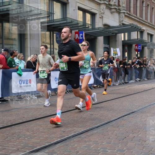 13.09.2026 - 21. swb-Marathon Bremen Strokosch-Dieckow http://msf.ph/oto/10430706 13.09.2026 13:10:36 Ziel 335, 384, 697, 1385, 1498, 2021, 2347, 2759, 4023, 4475, 4571, 5066, 5079, 5155, 5168, 5314, 5387, 6471, 6657, 7115, 7136, 8183, 9410, 9622, 9659, 13248, 604, 640, 1181, 1277, 1554, 2605, 3959, 4727, 5066, 5152, 5532, 5620, 5648, 6267, 7881, 8033, 8064, 8709 meine-sportfotos.de