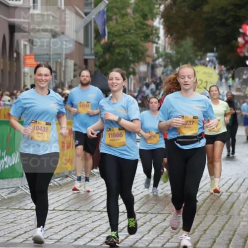 13.09.2026 - Kiel Lauf Yannick Fuchs http://msf.ph/oto/10430715 13.09.2026 11:13:49 Ziel 4575, 8831, 9552, 9553, 10660, 328, 2290, 2607, 4299, 6237, 8492, 9787, 9860, 10432, 11210, 11666, 12234, 489, 9873, 2696, 3882, 5472 meine-sportfotos.de
