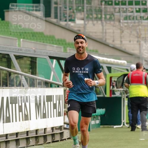 13.09.2026 - 21. swb-Marathon Bremen Michael Burmester http://msf.ph/oto/10430747 13.09.2026 12:24:43 Laufen im Stadion 149, 289, 798, 814, 1313, 1483, 1490, 1544, 1567, 634, 642, 1957 meine-sportfotos.de