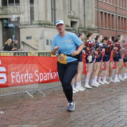 13.09.2026 - Kiel Lauf Yannick Fuchs http://msf.ph/oto/10430837 13.09.2026 11:14:09 Ziel 397, 489, 9272, 9873, 4575, 8831, 9552, 9553, 9787, 10660, 283, 1338, 1339, 3278, 5478, 7998, 328, 2290, 2607, 4299, 8492, 9787, 9860, 11210, 12234 meine-sportfotos.de