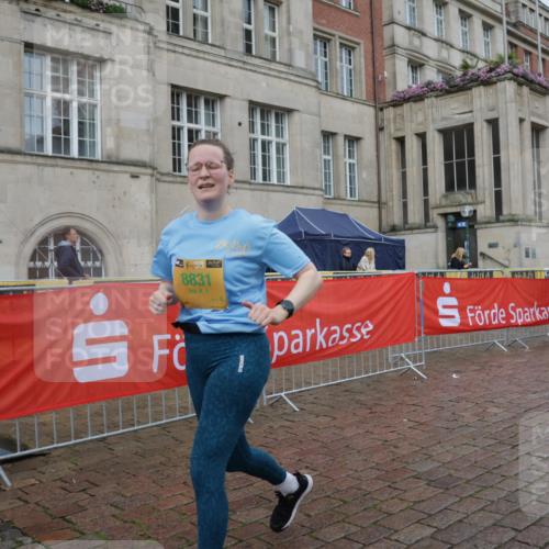 13.09.2026 - Kiel Lauf Yannick Fuchs http://msf.ph/oto/10430871 13.09.2026 11:14:20 Ziel 397, 3278, 5478, 9272, 397, 489, 4575, 8831, 9272, 9552, 9553, 9873, 270, 283, 1338, 1339, 2520, 6378, 6783, 6806, 7787, 7998, 10278, 8831, 9552, 9553, 10660 meine-sportfotos.de