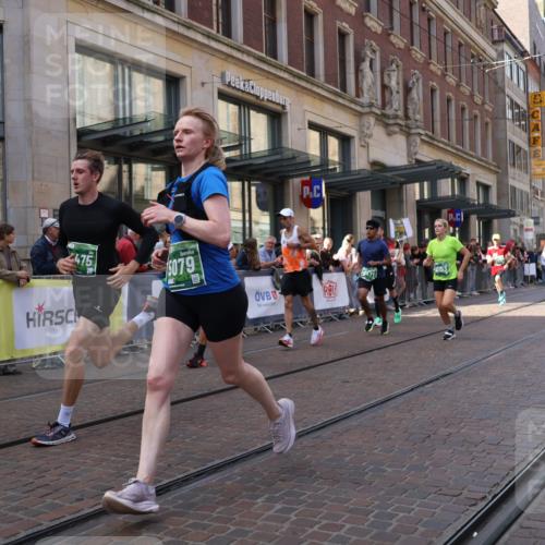 13.09.2026 - 21. swb-Marathon Bremen Strokosch-Dieckow http://msf.ph/oto/10430873 13.09.2026 13:10:46 Ziel 335, 697, 1349, 2021, 2087, 2759, 3440, 3448, 3484, 3647, 4023, 4429, 4475, 4571, 5079, 5314, 6471, 6657, 7136, 8183, 8474, 9410, 9618, 9622, 9762, 384, 640, 1181, 1277, 1385, 1498, 1554, 2347, 2605, 4727, 5066, 5152, 5155, 5168, 5314, 5387, 5620, 5648, 6267, 7115, 7881, 9659, 13248 meine-sportfotos.de