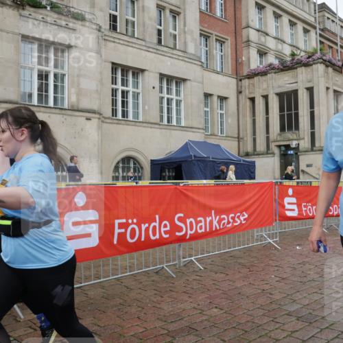 13.09.2026 - Kiel Lauf Yannick Fuchs http://msf.ph/oto/10431038 13.09.2026 11:15:03 Ziel 10116, 10124, 270, 283, 1339, 2520, 3706, 3707, 3708, 5601, 6378, 6783, 6806, 6905, 7787, 7998, 9273, 10278, 11482, 2092, 2401, 283, 1338, 1339, 2520, 6806, 7998, 10278 meine-sportfotos.de