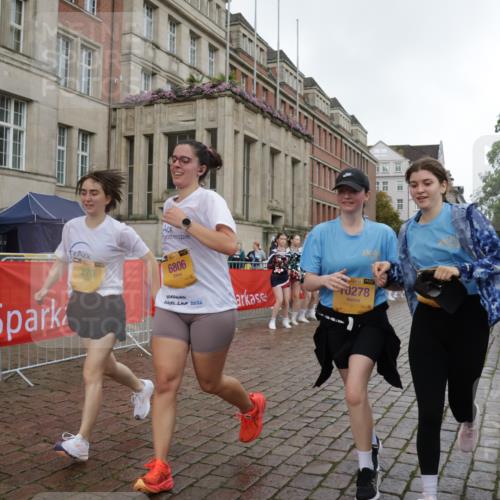 13.09.2026 - Kiel Lauf Yannick Fuchs http://msf.ph/oto/10431058 13.09.2026 11:15:06 Ziel 2092, 10116, 10124, 270, 2520, 3706, 3707, 3708, 5601, 6378, 6783, 6806, 6905, 7787, 9273, 10278, 11482, 155, 2401, 5327, 11871, 270, 283, 1338, 1339, 2520, 6806, 7998, 10278 meine-sportfotos.de