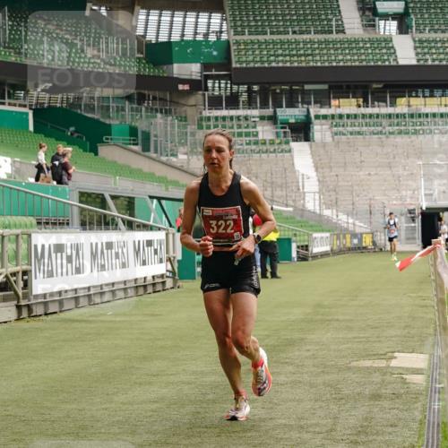 13.09.2026 - 21. swb-Marathon Bremen Michael Burmester http://msf.ph/oto/10431135 13.09.2026 12:26:20 Laufen im Stadion 206, 238, 322, 447, 814, 841, 875, 968, 1187, 1313, 1840, 2044, 2143, 129, 236, 798, 1567 meine-sportfotos.de