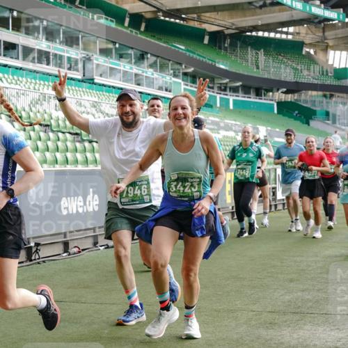 13.09.2026 - 21. swb-Marathon Bremen Michael Burmester http://msf.ph/oto/10431158 13.09.2026 13:28:40 Laufen im Stadion 111, 220, 357, 422, 476, 478, 597, 685, 726, 729, 754, 829, 888, 925, 986, 1079, 1220, 1298, 1325, 1384, 1412, 1496, 1608, 1615, 1741, 1769, 1777, 1958, 1961, 1984, 2236, 2326, 2365, 2436, 2472, 2502, 2574, 2593, 2725, 2740, 2743, 2862, 2868, 2876, 2923, 2924, 2991, 3020, 3045, 3061, 3073, 3129, 3154, 3184, 3219, 3238, 3274, 3321, 3361, 3589, 3592, 3594, 3595, 3605, 3678, 3694, 3755, 3758, 3798, 3826, 3853, 3885, 3907, 3953, 3965, 3971, 3978, 3987, 4011, 4108, 4238, 4457, 4660 meine-sportfotos.de