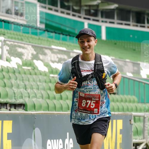 13.09.2026 - 21. swb-Marathon Bremen Michael Burmester http://msf.ph/oto/10431179 13.09.2026 12:26:40 Laufen im Stadion 103, 206, 238, 322, 447, 841, 875, 968, 1187, 1840, 2032, 2044, 2143, 129, 236, 289, 798, 1483, 1490, 1567 meine-sportfotos.de