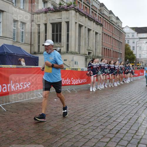 13.09.2026 - Kiel Lauf Yannick Fuchs http://msf.ph/oto/10431188 13.09.2026 11:15:20 Ziel 155, 2401, 2092, 5601, 9273, 10116, 10124, 11482, 1246, 3087, 5327, 11871, 12831, 12832, 12833, 12834, 3706, 3707, 3708, 6378, 6905, 11482 meine-sportfotos.de