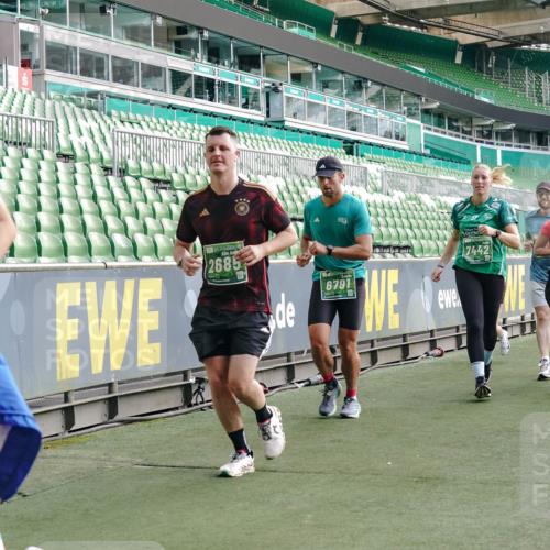 13.09.2026 - 21. swb-Marathon Bremen Michael Burmester http://msf.ph/oto/10431196 13.09.2026 13:28:41 Laufen im Stadion 111, 220, 357, 422, 476, 478, 597, 685, 726, 729, 754, 829, 888, 925, 986, 1079, 1220, 1298, 1325, 1384, 1412, 1496, 1608, 1615, 1741, 1769, 1777, 1958, 1961, 1984, 2236, 2326, 2365, 2436, 2472, 2502, 2574, 2593, 2725, 2740, 2743, 2862, 2868, 2876, 2923, 2924, 2991, 3020, 3045, 3061, 3073, 3129, 3154, 3219, 3238, 3274, 3321, 3361, 3589, 3592, 3594, 3595, 3605, 3678, 3694, 3755, 3758, 3798, 3826, 3853, 3885, 3907, 3953, 3965, 3971, 3978, 3987, 4011, 4108, 4238, 4457, 4660 meine-sportfotos.de