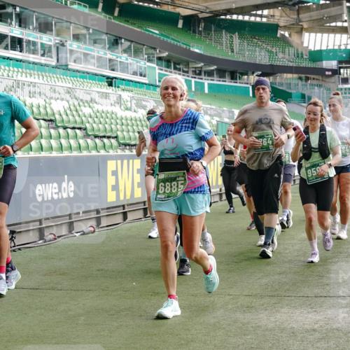 13.09.2026 - 21. swb-Marathon Bremen Michael Burmester http://msf.ph/oto/10431218 13.09.2026 13:28:42 Laufen im Stadion 111, 220, 357, 422, 476, 478, 597, 685, 726, 729, 754, 829, 888, 925, 986, 1079, 1220, 1298, 1325, 1384, 1412, 1496, 1608, 1615, 1741, 1769, 1777, 1958, 1961, 1984, 2236, 2326, 2365, 2436, 2472, 2502, 2574, 2593, 2725, 2740, 2743, 2862, 2868, 2876, 2923, 2924, 2991, 3020, 3061, 3073, 3129, 3154, 3219, 3238, 3274, 3321, 3361, 3589, 3592, 3594, 3595, 3605, 3678, 3694, 3755, 3758, 3798, 3826, 3853, 3885, 3907, 3953, 3965, 3971, 3978, 3987, 4011, 4108, 4238, 4457, 4660 meine-sportfotos.de