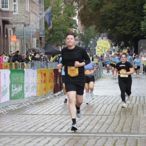 13.09.2026 - Kiel Lauf Yannick Fuchs http://msf.ph/oto/10431288 13.09.2026 11:15:47 Ziel 2414, 4309, 4571, 9175, 9708, 155, 1246, 2401, 3087, 5327, 11871, 12831, 12832, 12833, 12834, 1605, 2511, 3196, 4216, 9204, 9348, 2092 meine-sportfotos.de