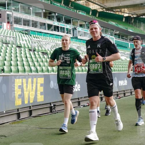13.09.2026 - 21. swb-Marathon Bremen Michael Burmester http://msf.ph/oto/10431388 13.09.2026 13:28:51 Laufen im Stadion 111, 220, 357, 422, 476, 478, 597, 685, 726, 729, 754, 829, 888, 925, 986, 1079, 1217, 1220, 1270, 1298, 1325, 1384, 1496, 1615, 1741, 1769, 1777, 1958, 1984, 2236, 2326, 2365, 2436, 2472, 2502, 2546, 2574, 2593, 2740, 2743, 2830, 2862, 2868, 2876, 2924, 2991, 3020, 3053, 3061, 3129, 3154, 3219, 3238, 3274, 3321, 3361, 3563, 3589, 3594, 3595, 3605, 3678, 3694, 3755, 3758, 3798, 3826, 3853, 3885, 3907, 3953, 3965, 3971, 3978, 3987, 4011, 4108, 4238, 4457, 4660 meine-sportfotos.de