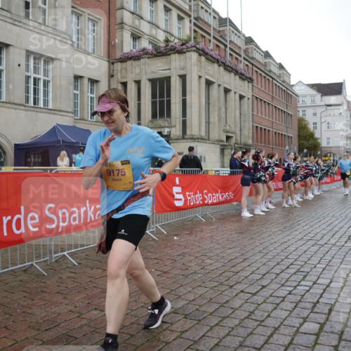 13.09.2026 - Kiel Lauf Yannick Fuchs http://msf.ph/oto/10431423 13.09.2026 11:16:18 Ziel 1391, 5714, 5808, 6211, 6999, 9484, 11678, 11679, 11680, 12273, 12274, 12275, 12556, 1605, 2414, 2511, 3196, 4216, 4309, 4571, 9175, 9204, 9348, 9708, 644, 2822, 5732, 6170, 9035, 9173, 9593, 11230, 9175 meine-sportfotos.de