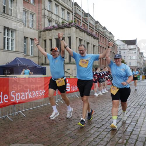 13.09.2026 - Kiel Lauf Yannick Fuchs http://msf.ph/oto/10431463 13.09.2026 11:16:23 Ziel 644, 2822, 5714, 5732, 5808, 6999, 9173, 9593, 11678, 11679, 11680, 12273, 12274, 12275, 12556, 1391, 1605, 2414, 2511, 3196, 4216, 4309, 4571, 6211, 9204, 9348, 9484, 9708, 6170, 9035, 11230, 11584, 11926, 2414, 4309, 4571, 9175, 9708 meine-sportfotos.de
