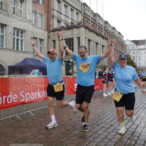 13.09.2026 - Kiel Lauf Yannick Fuchs http://msf.ph/oto/10431467 13.09.2026 11:16:23 Ziel 644, 2822, 5714, 5732, 5808, 6999, 9173, 9593, 11678, 11679, 11680, 12273, 12274, 12275, 12556, 1391, 1605, 2414, 2511, 3196, 4216, 4309, 4571, 6211, 9204, 9348, 9484, 9708, 6170, 9035, 11230, 11584, 11926, 2414, 4309, 4571, 9175, 9708 meine-sportfotos.de