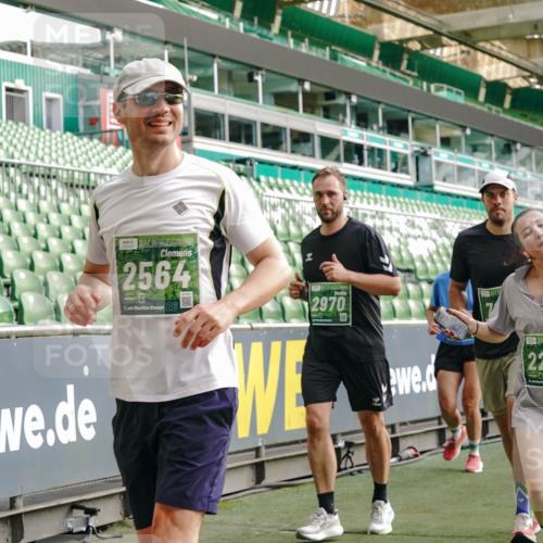 13.09.2026 - 21. swb-Marathon Bremen Michael Burmester http://msf.ph/oto/10431532 13.09.2026 13:28:58 Laufen im Stadion 111, 171, 220, 422, 476, 478, 597, 685, 726, 729, 754, 829, 888, 925, 986, 1079, 1217, 1220, 1242, 1270, 1298, 1325, 1384, 1496, 1615, 1741, 1777, 1886, 1958, 1984, 2236, 2238, 2326, 2365, 2436, 2472, 2502, 2546, 2574, 2593, 2740, 2743, 2830, 2862, 2868, 2876, 2924, 2991, 3020, 3053, 3061, 3129, 3154, 3238, 3274, 3321, 3361, 3563, 3589, 3594, 3595, 3605, 3678, 3694, 3755, 3758, 3798, 3826, 3853, 3885, 3898, 3953, 3965, 3971, 3987, 4011, 4108, 4238, 4457, 4660 meine-sportfotos.de