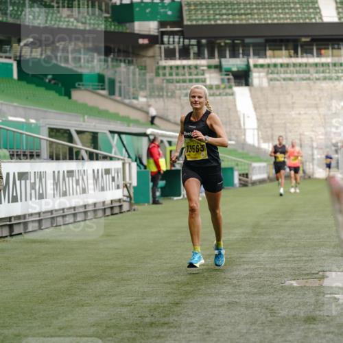 13.09.2026 - 21. swb-Marathon Bremen Michael Burmester http://msf.ph/oto/10431550 13.09.2026 10:22:49 Laufen im Stadion 10235, 10244, 10302, 10441, 10575, 10782, 10926, 11083, 11127, 11198, 11227, 11338, 11454, 11619, 11713, 11721, 11738, 11854, 11916, 11944, 12003, 12053, 12209, 12339, 12370, 12395, 12404, 12456, 12520, 12538, 13507, 13513, 13519, 13535, 13539, 13551, 13553, 13556, 13559, 13563, 13568, 13584, 13587, 13606, 13608, 13616, 13636, 13641, 13642, 10366, 10475, 11481, 11652, 13530, 13533, 13534, 13536, 13541, 13543, 13564 meine-sportfotos.de