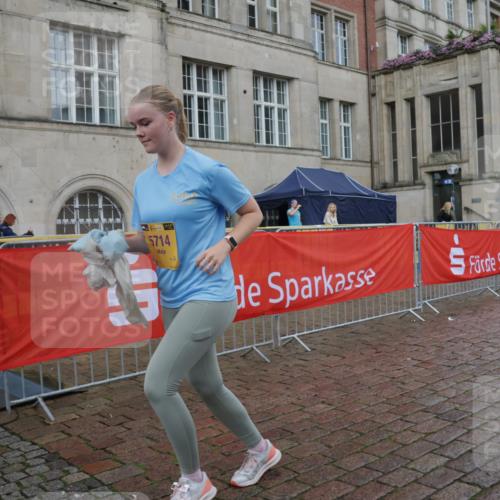 13.09.2026 - Kiel Lauf Yannick Fuchs http://msf.ph/oto/10431582 13.09.2026 11:16:49 Ziel 1925, 2050, 6977, 8630, 8964, 10554, 11584, 11926, 12226, 12370, 644, 2822, 5714, 5732, 5808, 6170, 6999, 9035, 9173, 9593, 11230, 11678, 11679, 11680, 11926, 12273, 12274, 12275, 12556, 608, 3995, 7800, 7880, 9428, 1391, 2511, 3196, 5714, 6211, 9484, 12556 meine-sportfotos.de