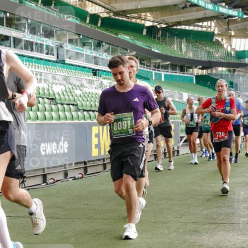 13.09.2026 - 21. swb-Marathon Bremen Michael Burmester http://msf.ph/oto/10431651 13.09.2026 13:29:03 Laufen im Stadion 111, 171, 220, 422, 476, 478, 685, 726, 729, 754, 829, 888, 925, 986, 1079, 1217, 1220, 1242, 1270, 1298, 1325, 1384, 1496, 1615, 1741, 1777, 1886, 1958, 1984, 2236, 2238, 2263, 2326, 2365, 2436, 2472, 2502, 2546, 2574, 2593, 2740, 2743, 2830, 2862, 2868, 2924, 2991, 3020, 3053, 3061, 3129, 3154, 3238, 3274, 3286, 3321, 3361, 3563, 3589, 3594, 3595, 3605, 3678, 3694, 3755, 3758, 3798, 3826, 3853, 3885, 3898, 3953, 3965, 3971, 3987, 4011, 4108, 4238, 4457, 4660 meine-sportfotos.de