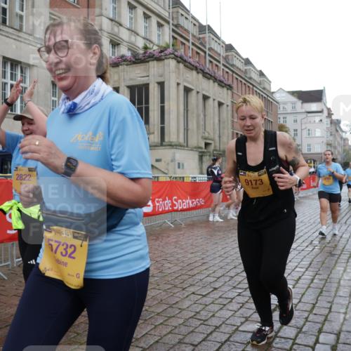 13.09.2026 - Kiel Lauf Yannick Fuchs http://msf.ph/oto/10431654 13.09.2026 11:16:59 Ziel 608, 2050, 3995, 7800, 8630, 12226, 12370, 644, 1925, 2822, 5732, 6170, 6977, 8964, 9035, 9173, 9593, 10554, 11230, 11584, 11926, 7400, 7880, 9428, 2822, 5732, 5808, 6999, 9173, 9593, 11678, 11679, 11680, 12273, 12274, 12275 meine-sportfotos.de