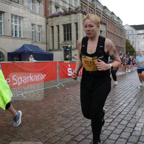 13.09.2026 - Kiel Lauf Yannick Fuchs http://msf.ph/oto/10431659 13.09.2026 11:16:59 Ziel 608, 2050, 3995, 7800, 8630, 12226, 12370, 644, 1925, 2822, 5732, 6170, 6977, 8964, 9035, 9173, 9593, 10554, 11230, 11584, 11926, 7400, 7880, 9428, 2822, 5732, 5808, 6999, 9173, 9593, 11678, 11679, 11680, 12273, 12274, 12275 meine-sportfotos.de