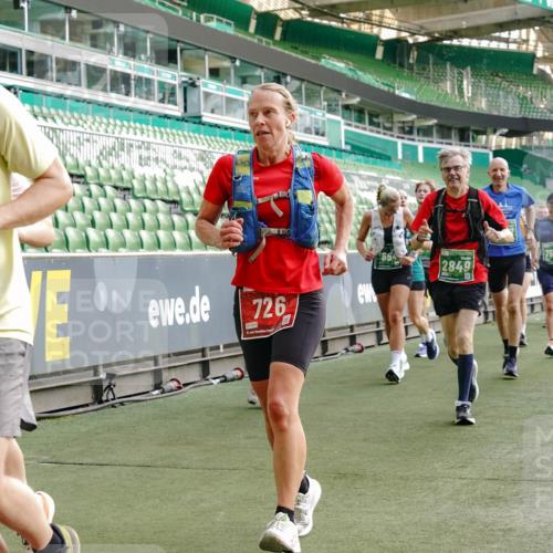 13.09.2026 - 21. swb-Marathon Bremen Michael Burmester http://msf.ph/oto/10431705 13.09.2026 13:29:05 Laufen im Stadion 111, 171, 220, 422, 476, 478, 685, 726, 729, 754, 829, 888, 925, 986, 1079, 1217, 1220, 1242, 1270, 1298, 1325, 1384, 1496, 1615, 1741, 1777, 1886, 1958, 1984, 2236, 2238, 2263, 2326, 2365, 2436, 2449, 2472, 2502, 2546, 2574, 2593, 2740, 2743, 2830, 2862, 2868, 2924, 2991, 3020, 3053, 3061, 3129, 3154, 3238, 3274, 3286, 3321, 3361, 3563, 3589, 3594, 3595, 3605, 3678, 3694, 3755, 3758, 3798, 3826, 3853, 3898, 3953, 3965, 3971, 3987, 4011, 4108, 4238, 4457, 4660 meine-sportfotos.de