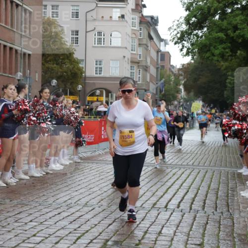 13.09.2026 - Kiel Lauf Yannick Fuchs http://msf.ph/oto/10431716 13.09.2026 11:17:14 Ziel 7400, 7880, 9428, 608, 1925, 2050, 3995, 6977, 7800, 8630, 8964, 10554, 11584, 11926, 12226, 12370, 9570, 9035, 11926 meine-sportfotos.de
