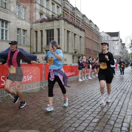 13.09.2026 - Kiel Lauf Yannick Fuchs http://msf.ph/oto/10431729 13.09.2026 11:17:20 Ziel 7400, 9570, 608, 1925, 2050, 3995, 6977, 7800, 7880, 8630, 8964, 9428, 10554, 12226, 12370, 7720, 1925, 6977, 8964, 10554, 11584, 11926 meine-sportfotos.de