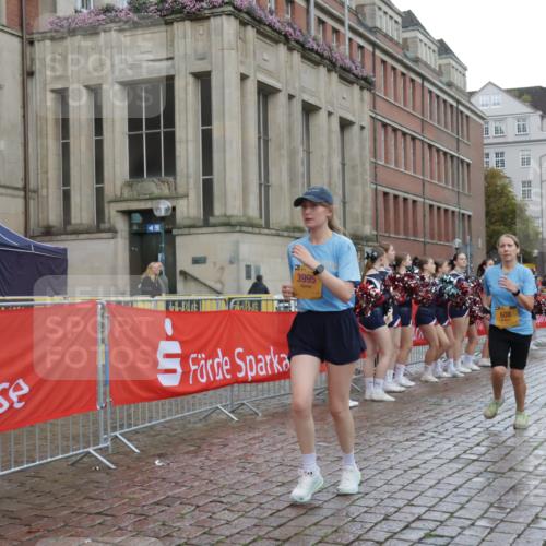 13.09.2026 - Kiel Lauf Yannick Fuchs http://msf.ph/oto/10431801 13.09.2026 11:17:30 Ziel 9570, 608, 3995, 7400, 7800, 7880, 9428, 7720, 7947, 2050, 3995, 8630, 12226, 12370 meine-sportfotos.de
