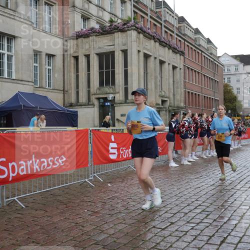 13.09.2026 - Kiel Lauf Yannick Fuchs http://msf.ph/oto/10431811 13.09.2026 11:17:31 Ziel 9570, 608, 3995, 7400, 7800, 7880, 9428, 7720, 7947, 608, 2050, 3995, 7800, 8630, 12226, 12370 meine-sportfotos.de