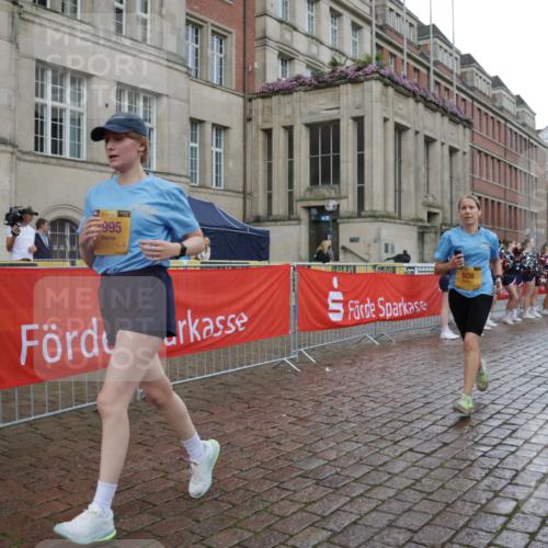 13.09.2026 - Kiel Lauf Yannick Fuchs http://msf.ph/oto/10431825 13.09.2026 11:17:32 Ziel 9570, 608, 3995, 7400, 7800, 7880, 9428, 9570, 7720, 7947, 608, 2050, 3995, 7800, 8630, 12226, 12370 meine-sportfotos.de