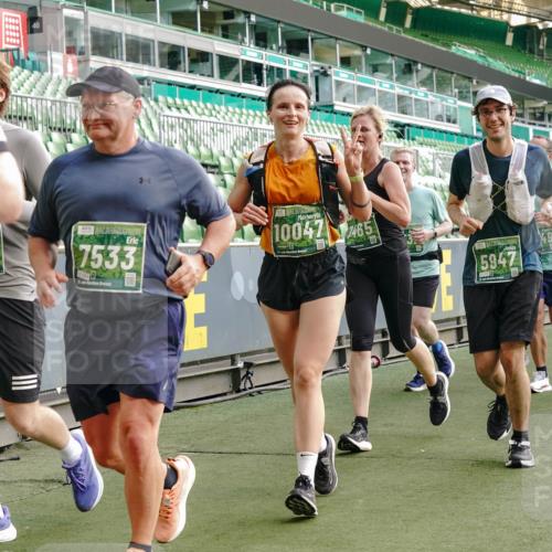 13.09.2026 - 21. swb-Marathon Bremen Michael Burmester http://msf.ph/oto/10431828 13.09.2026 13:29:11 Laufen im Stadion 111, 171, 220, 422, 476, 478, 685, 729, 754, 767, 829, 888, 925, 986, 1079, 1217, 1220, 1242, 1270, 1298, 1325, 1384, 1496, 1615, 1633, 1634, 1741, 1777, 1886, 1958, 1984, 2238, 2263, 2326, 2365, 2436, 2449, 2472, 2502, 2546, 2574, 2593, 2738, 2740, 2743, 2830, 2862, 2868, 2924, 2991, 3020, 3053, 3061, 3129, 3154, 3238, 3274, 3286, 3321, 3361, 3563, 3589, 3594, 3595, 3605, 3678, 3694, 3755, 3758, 3798, 3826, 3853, 3898, 3953, 3965, 3971, 3987, 4011, 4056, 4108, 4238, 4457 meine-sportfotos.de