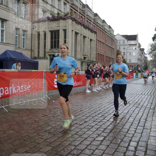 13.09.2026 - Kiel Lauf Yannick Fuchs http://msf.ph/oto/10431830 13.09.2026 11:17:32 Ziel 9570, 608, 3995, 7400, 7800, 7880, 9428, 9570, 7720, 7947, 608, 2050, 3995, 7800, 8630, 12226, 12370 meine-sportfotos.de