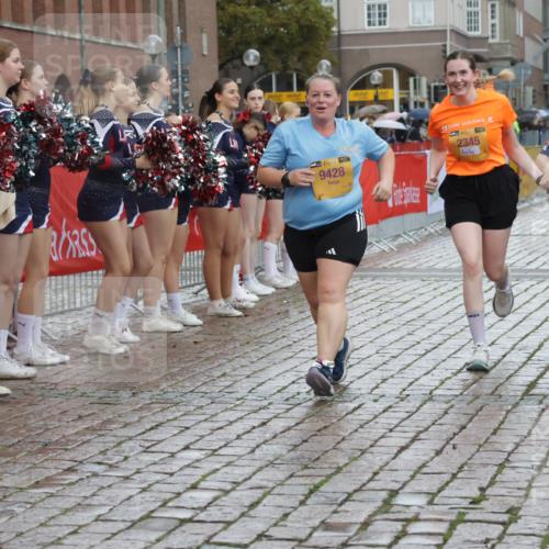 13.09.2026 - Kiel Lauf Yannick Fuchs http://msf.ph/oto/10431862 13.09.2026 11:17:37 Ziel 7720, 7400, 7880, 9428, 9570, 7947, 608, 3995, 7800, 7880 meine-sportfotos.de