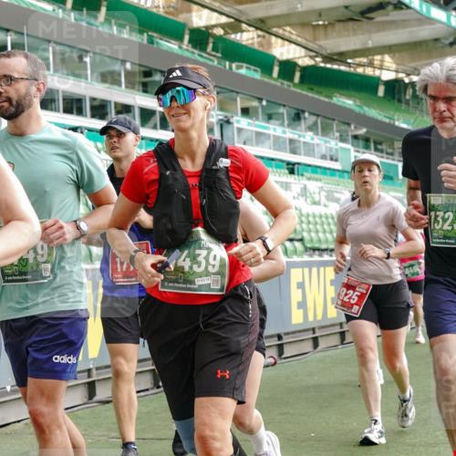 13.09.2026 - 21. swb-Marathon Bremen Michael Burmester http://msf.ph/oto/10431901 13.09.2026 13:29:14 Laufen im Stadion 111, 171, 220, 422, 476, 478, 685, 729, 754, 767, 829, 888, 925, 986, 1079, 1217, 1220, 1242, 1270, 1298, 1325, 1384, 1496, 1615, 1633, 1634, 1741, 1777, 1886, 1958, 1984, 2238, 2263, 2326, 2365, 2436, 2449, 2472, 2502, 2546, 2574, 2593, 2738, 2740, 2743, 2830, 2862, 2868, 2924, 2991, 3020, 3053, 3061, 3129, 3154, 3238, 3274, 3286, 3321, 3361, 3563, 3589, 3594, 3595, 3605, 3678, 3694, 3755, 3758, 3798, 3826, 3853, 3898, 3929, 3953, 3965, 3971, 3987, 4011, 4056, 4108, 4238 meine-sportfotos.de