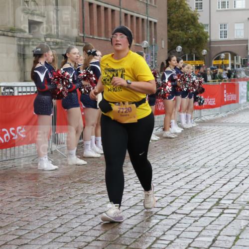 13.09.2026 - Kiel Lauf Yannick Fuchs http://msf.ph/oto/10431937 13.09.2026 11:18:12 Ziel 2503, 4186, 4186, 7720, 7947, 1645, 5422, 7298, 8171, 7720 meine-sportfotos.de