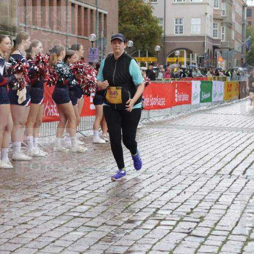 13.09.2026 - Kiel Lauf Yannick Fuchs http://msf.ph/oto/10432023 13.09.2026 11:19:00 Ziel 4035, 9893, 10057, 11039, 1645, 6513, 8181, 8735, 9103, 11388, 5422, 7298, 8171 meine-sportfotos.de