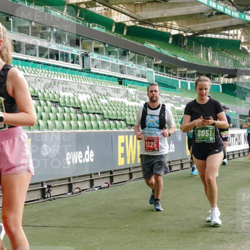 13.09.2026 - 21. swb-Marathon Bremen Michael Burmester http://msf.ph/oto/10432053 13.09.2026 13:29:24 Laufen im Stadion 111, 171, 220, 405, 422, 476, 478, 685, 729, 754, 767, 829, 925, 986, 1079, 1217, 1220, 1242, 1270, 1298, 1325, 1384, 1496, 1615, 1633, 1634, 1741, 1777, 1810, 1811, 1886, 1983, 2238, 2263, 2326, 2365, 2436, 2449, 2472, 2546, 2574, 2593, 2738, 2740, 2743, 2830, 2862, 2868, 2924, 2991, 3020, 3053, 3061, 3129, 3154, 3238, 3274, 3286, 3321, 3361, 3563, 3589, 3594, 3595, 3605, 3678, 3694, 3755, 3758, 3798, 3826, 3853, 3898, 3929, 3953, 3965, 3971, 3987, 4011, 4056, 4108, 4238 meine-sportfotos.de
