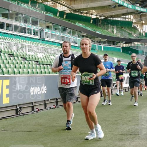 13.09.2026 - 21. swb-Marathon Bremen Michael Burmester http://msf.ph/oto/10432067 13.09.2026 13:29:24 Laufen im Stadion 111, 171, 220, 405, 422, 476, 478, 685, 729, 754, 767, 829, 925, 986, 1079, 1217, 1220, 1242, 1270, 1298, 1325, 1384, 1496, 1615, 1633, 1634, 1741, 1777, 1810, 1811, 1886, 1983, 2238, 2263, 2326, 2365, 2436, 2449, 2472, 2546, 2574, 2593, 2738, 2740, 2743, 2830, 2862, 2868, 2924, 2991, 3020, 3053, 3061, 3129, 3154, 3238, 3274, 3286, 3321, 3361, 3563, 3589, 3594, 3595, 3605, 3678, 3694, 3755, 3758, 3798, 3826, 3853, 3898, 3929, 3953, 3965, 3971, 3987, 4011, 4056, 4108, 4238 meine-sportfotos.de